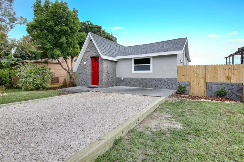4431 58th Avenue N St Petersburg FL 33714