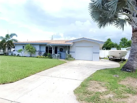 13939 Jamaica Drive Seminole FL 33776