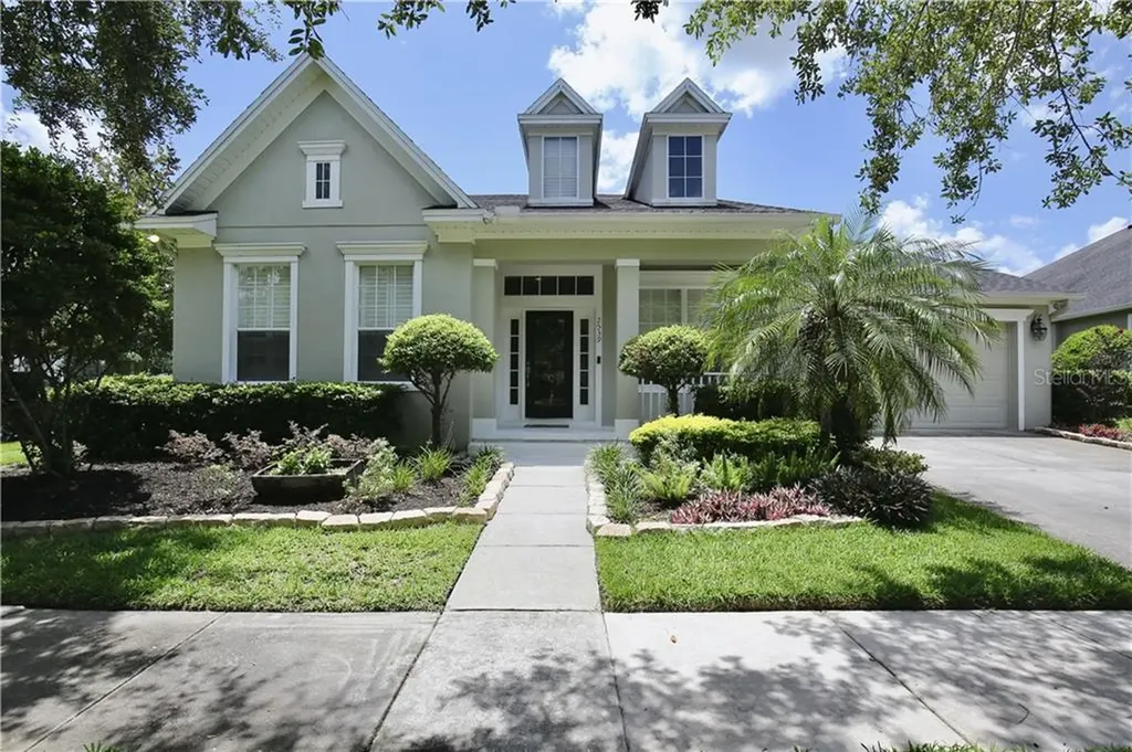 2539 Flowering Dogwood Drive Orlando FL 32828
