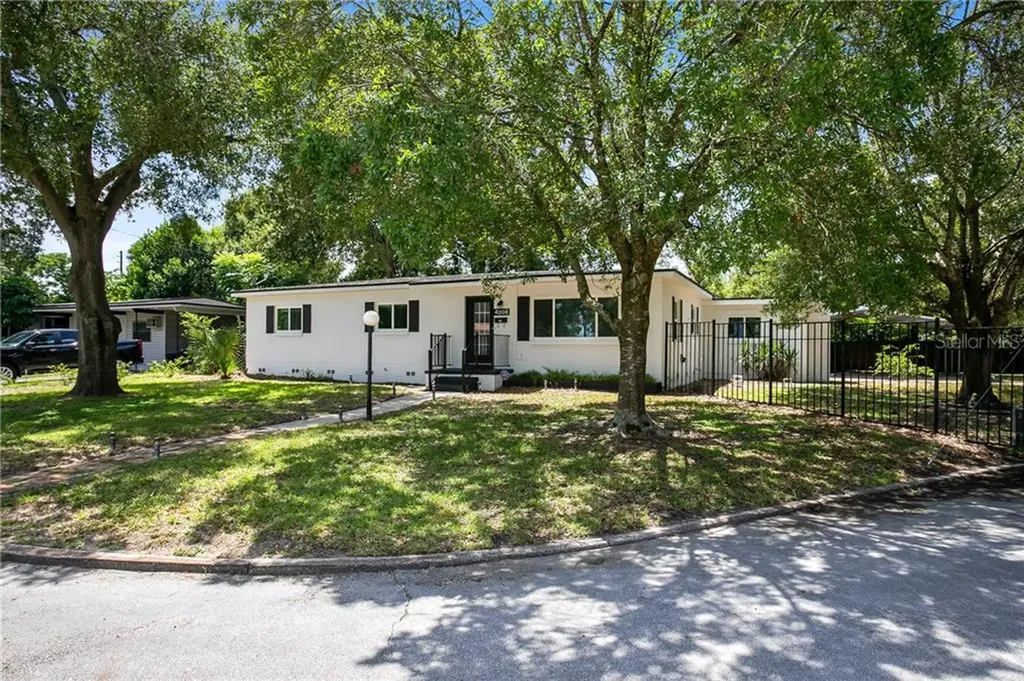 4208 Lancashire Lane Orlando FL 32812