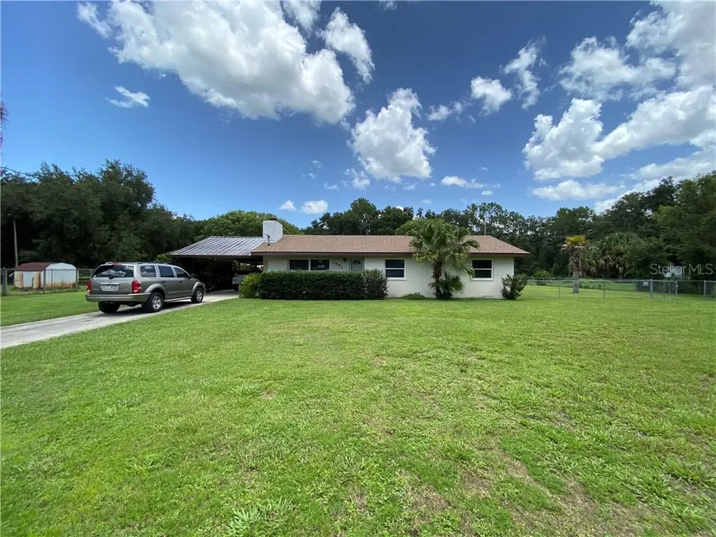 4693 Walnut Circle N Lakeland FL 33810