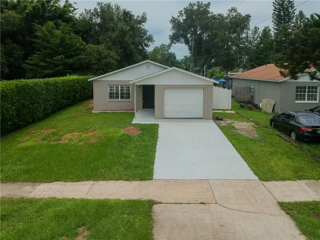 2986 58th Avenue N St Petersburg FL 33714