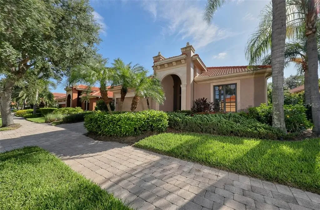 5191 Cote Du Rhone Way Sarasota FL 34238