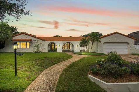 408 Raintree Court Winter Park FL 32789