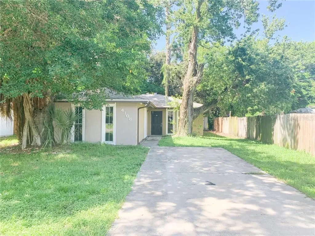 4108 12th Avenue W Bradenton FL 34205