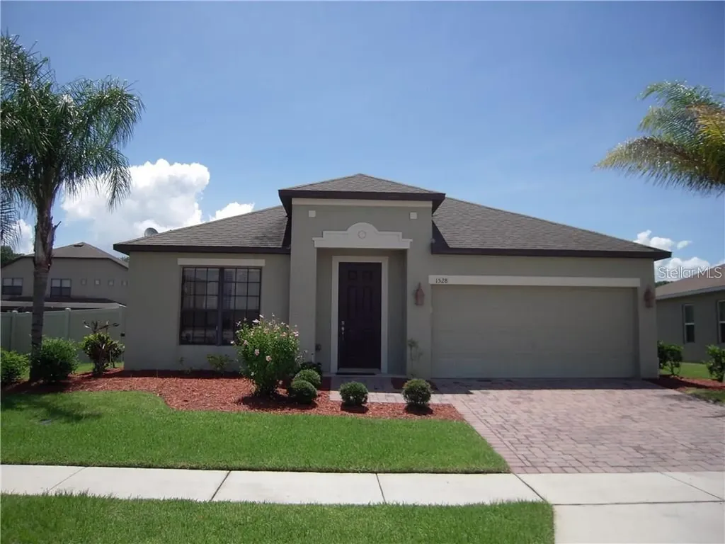 1528 Angler Avenue Kissimmee FL 34746