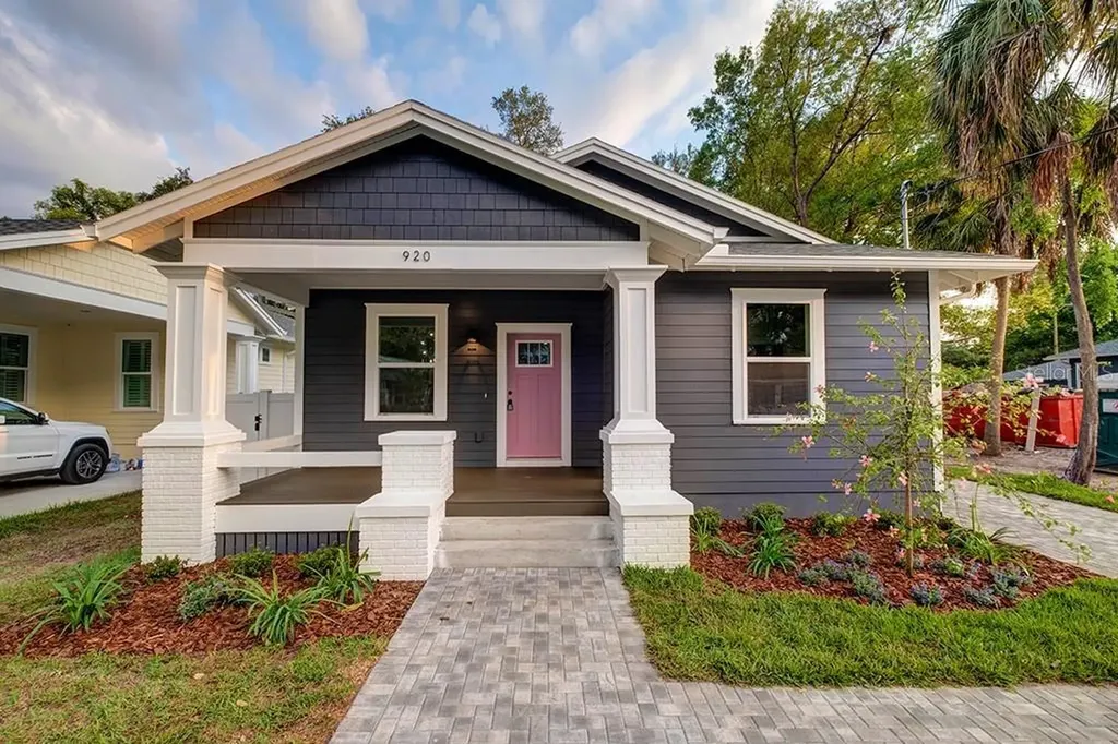 805 W Coral Street Tampa FL 33602