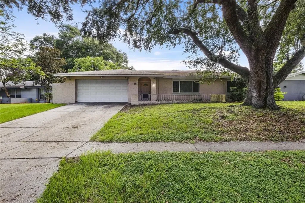 607 Banderas Avenue Ocoee FL 34761