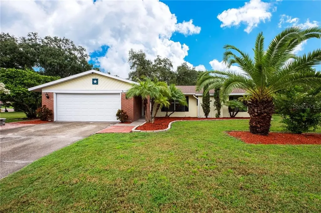 1110 Thornwood Drive Oldsmar FL 34677