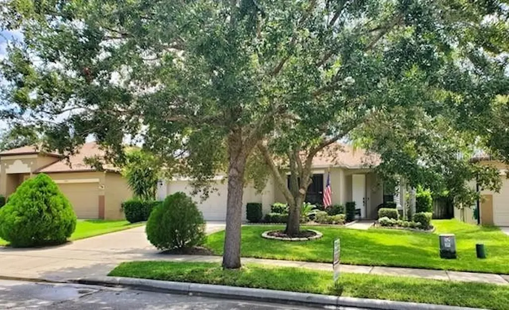 9426 Venezia Plantation Drive Orlando FL 32829