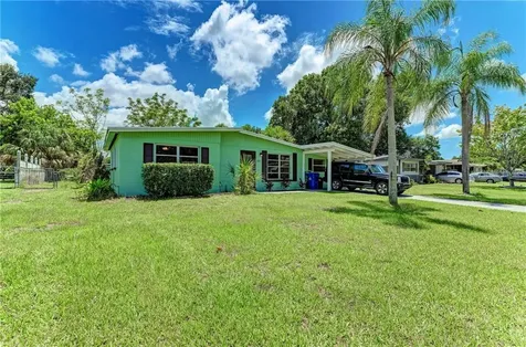 4424 55th Avenue Drive E Bradenton FL 34203