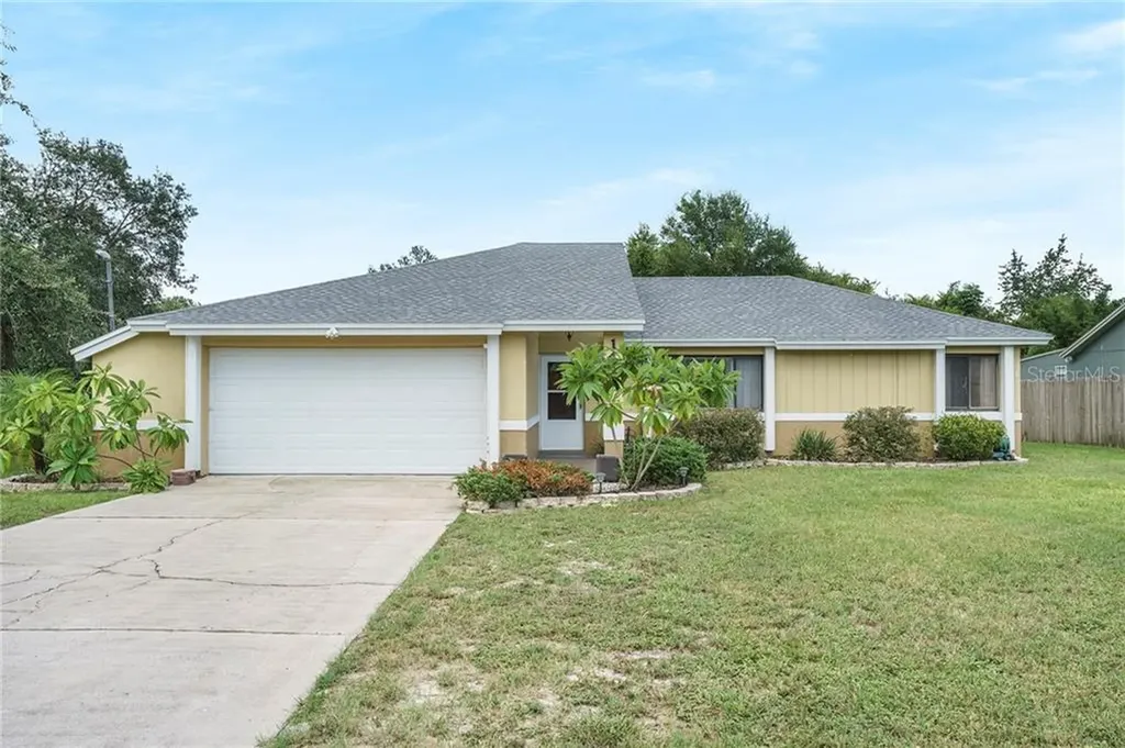 1425 Vale Circle Deltona FL 32738