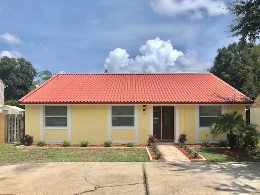 16135 Sandcrest Way Tampa FL 33618