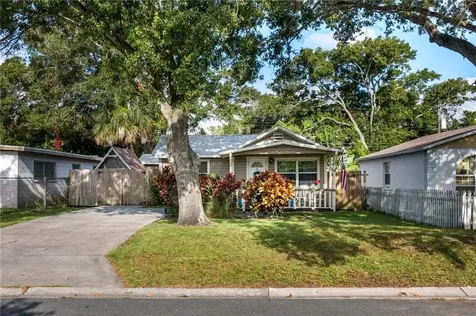 4326 19th Street N St Petersburg FL 33714