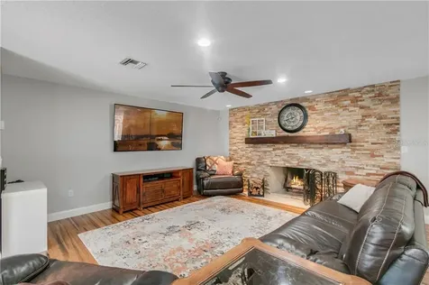 4110 Floralwood Court Orlando FL 32812