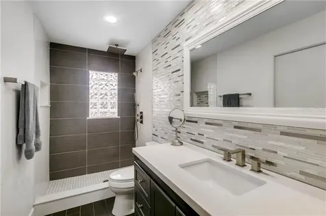 4110 Floralwood Court Orlando FL 32812