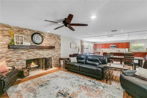 4110 Floralwood Court Orlando FL 32812