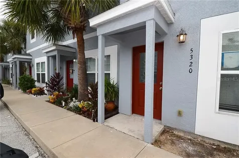 5320 Terraza Court Temple Terrace FL 33617