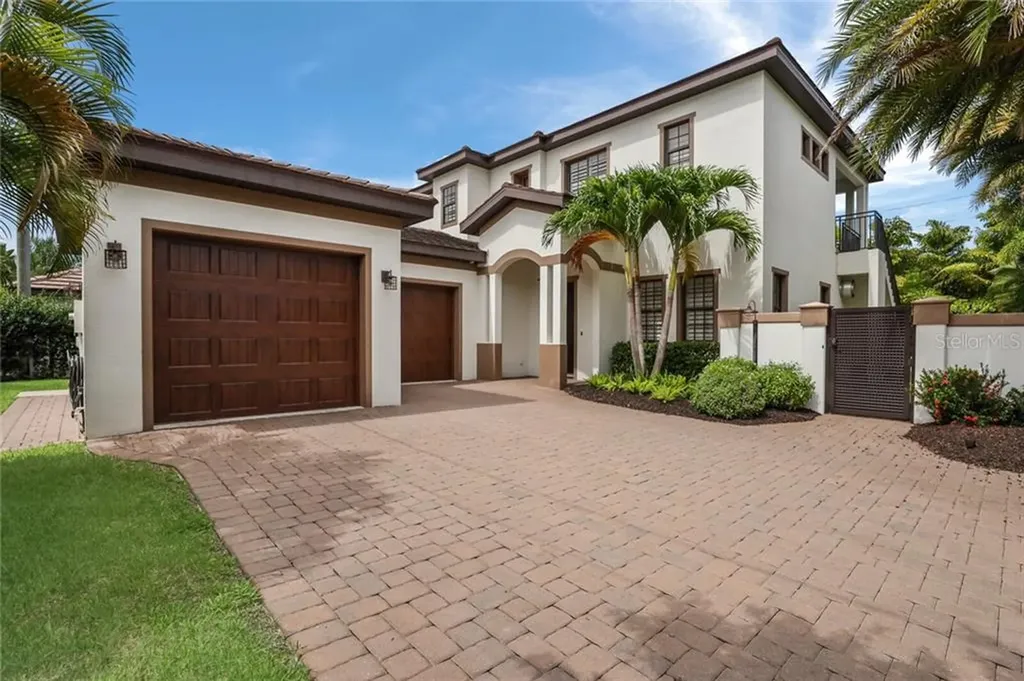 1800 Loma Linda Street Sarasota FL 34239