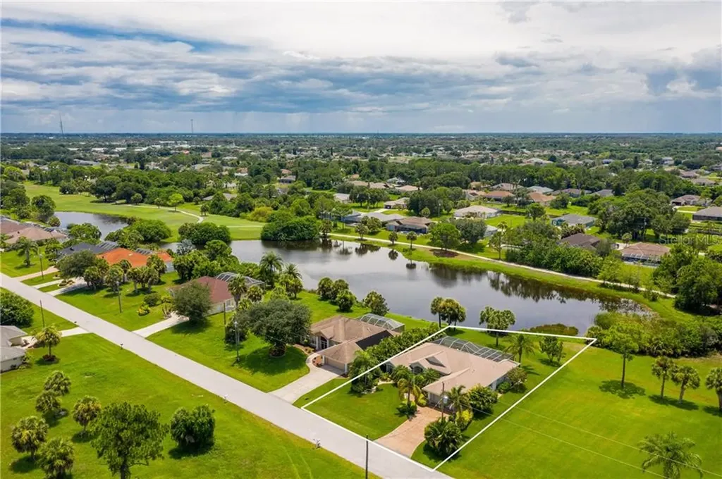 60 Long Meadow Place Rotonda West FL 33947