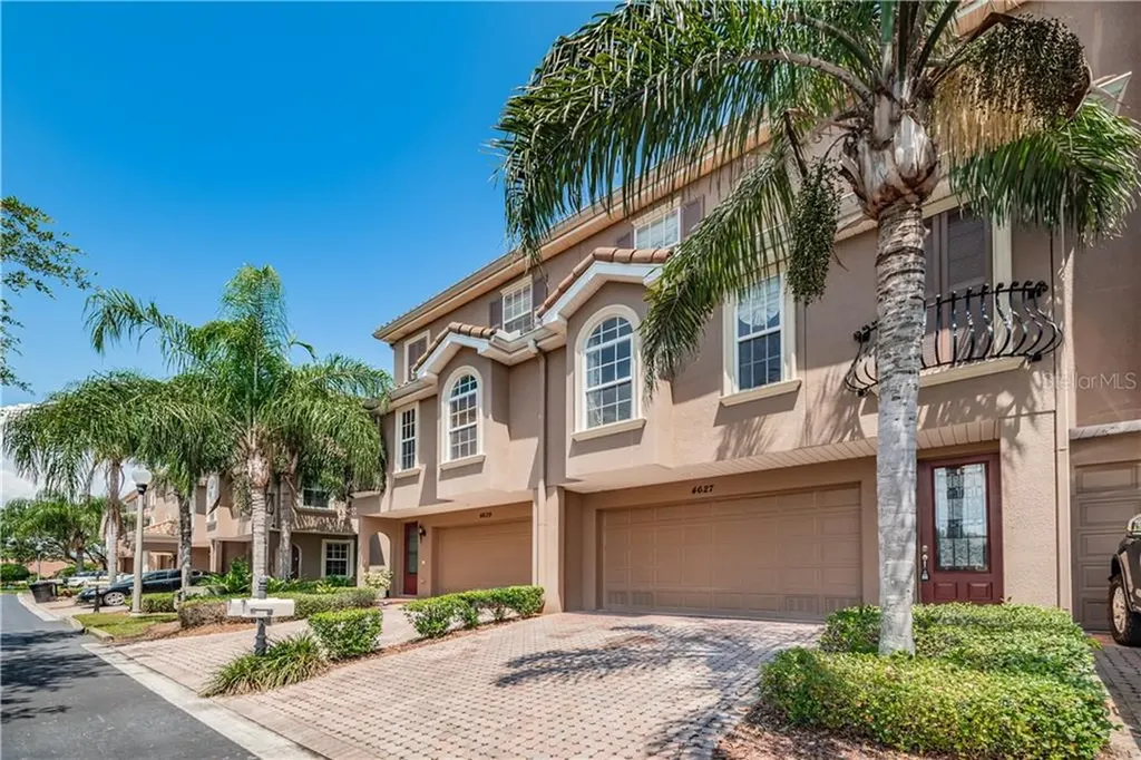 4627 Overlook Drive NE St Petersburg FL 33703