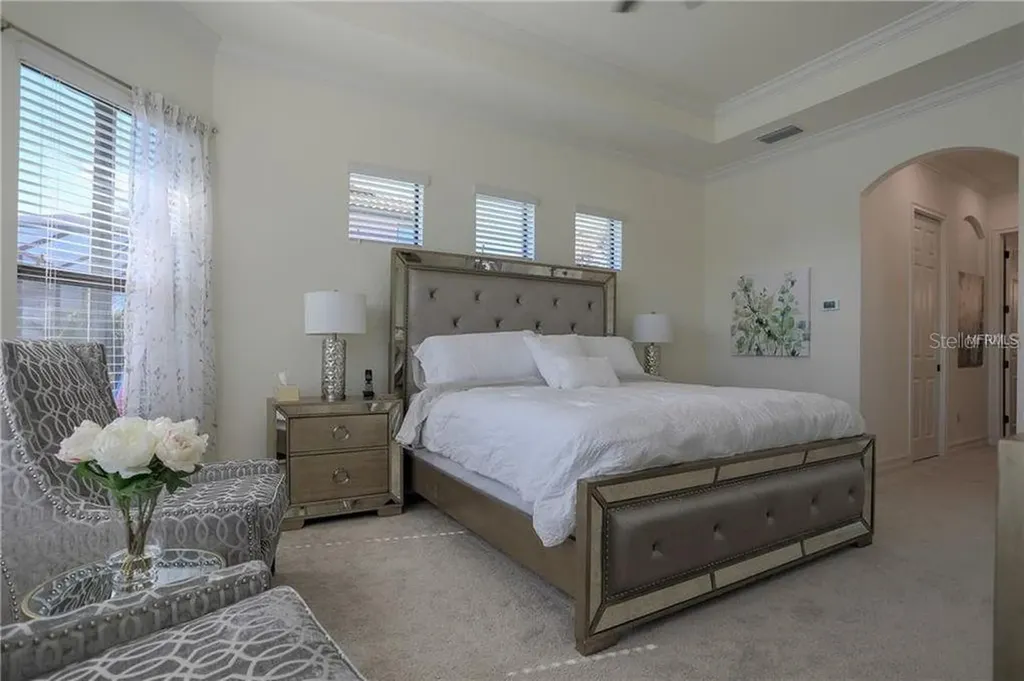 5528 Arnie Loop Lakewood Ranch FL 34211