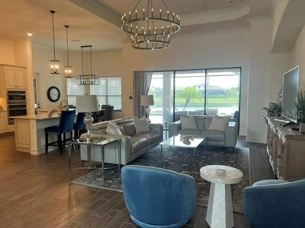 5528 Arnie Loop Lakewood Ranch FL 34211