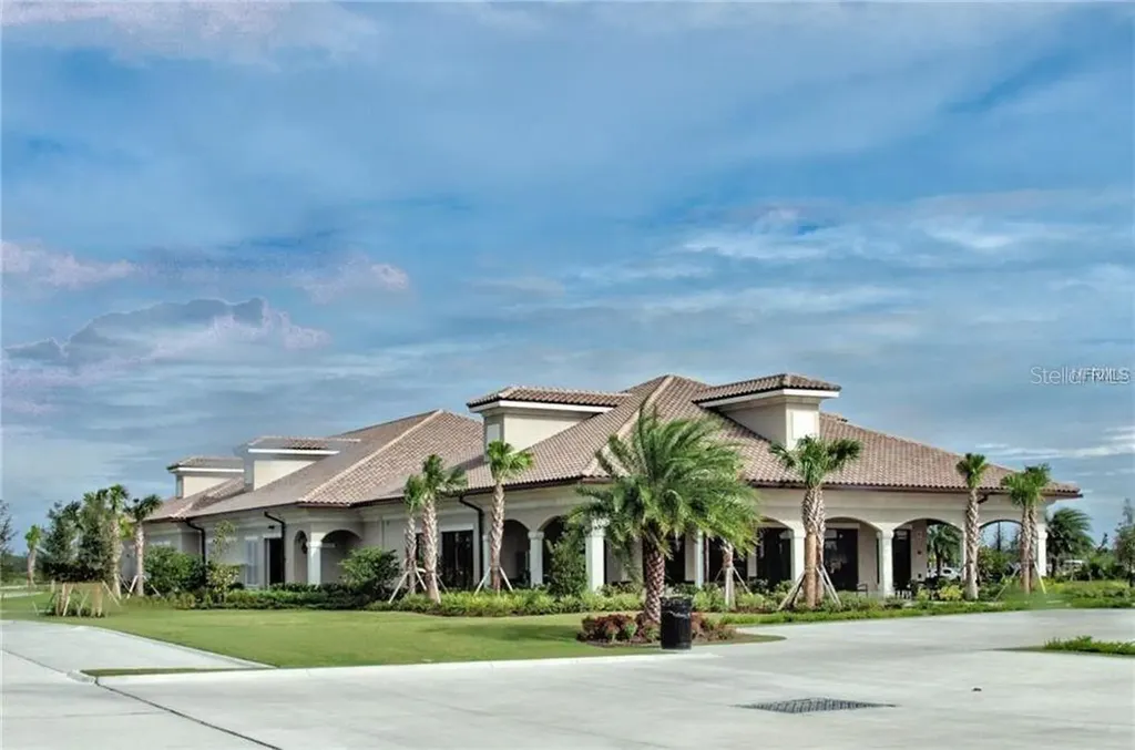 5528 Arnie Loop Lakewood Ranch FL 34211