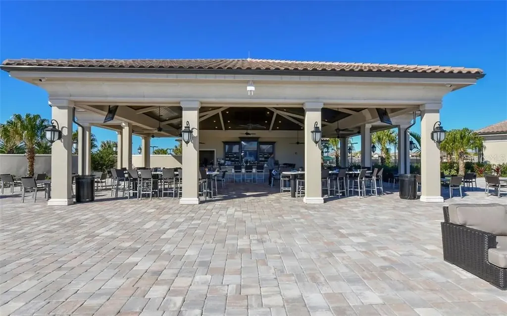 5528 Arnie Loop Lakewood Ranch FL 34211