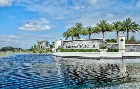 5528 Arnie Loop Lakewood Ranch FL 34211