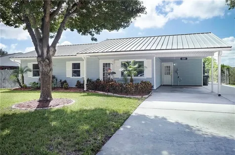 5209 Harvard Street W Lakeland FL 33810