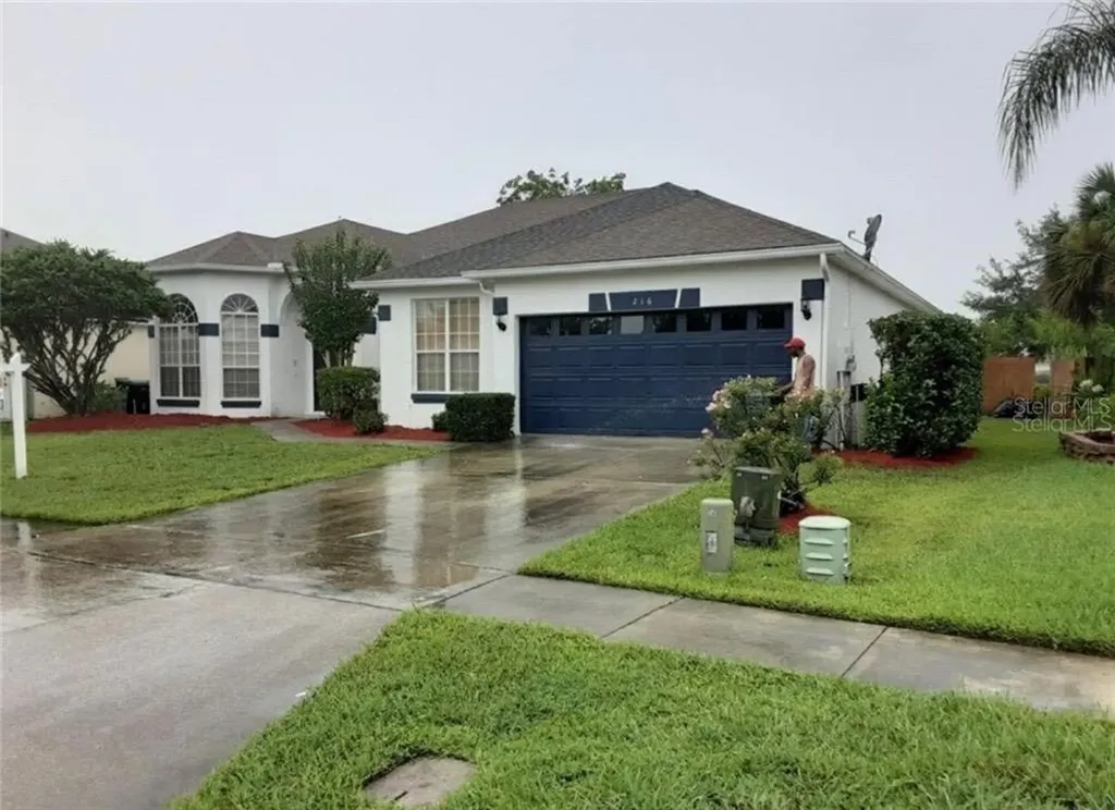 216 Roscommon Court Orlando FL 32828
