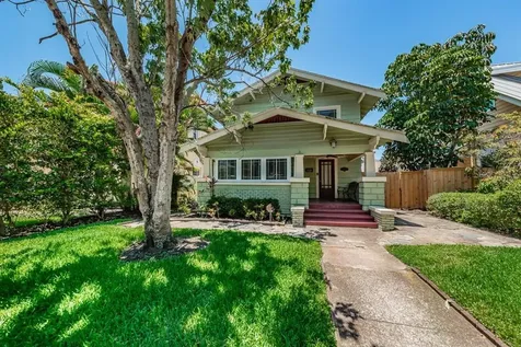 228 14th Avenue NE St Petersburg FL 33701