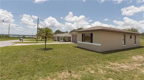 1016 Lake Easy Terrace Lake Wales FL 33898
