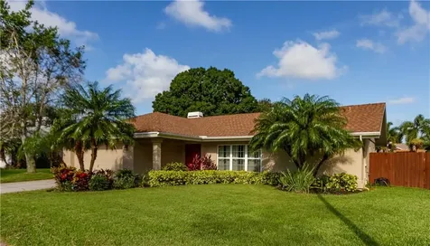 1757 87th Terrace N St Petersburg FL 33702