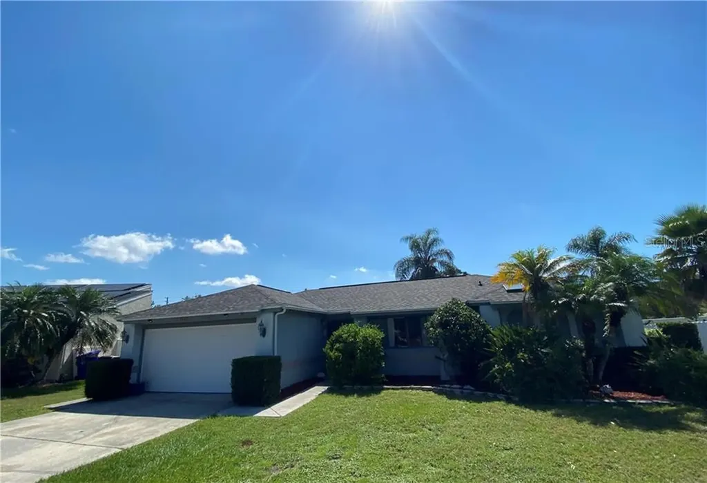 2008 Hounds Lake Court Kissimmee FL 34741