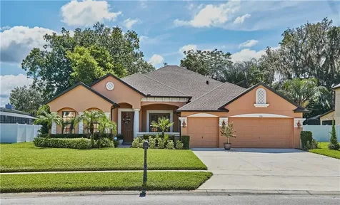 900 Country Charm Circle Oviedo FL 32765