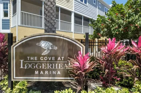 3180 Moorings Drive S St Petersburg FL 33712