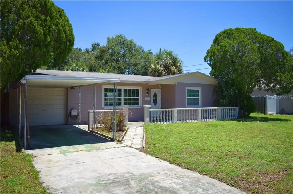 1147 81st Avenue N St Petersburg FL 33702