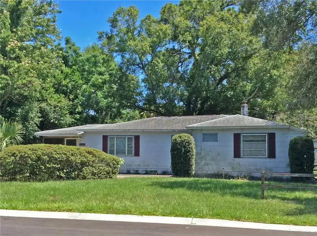 2030 27th Avenue N St Petersburg FL 33713