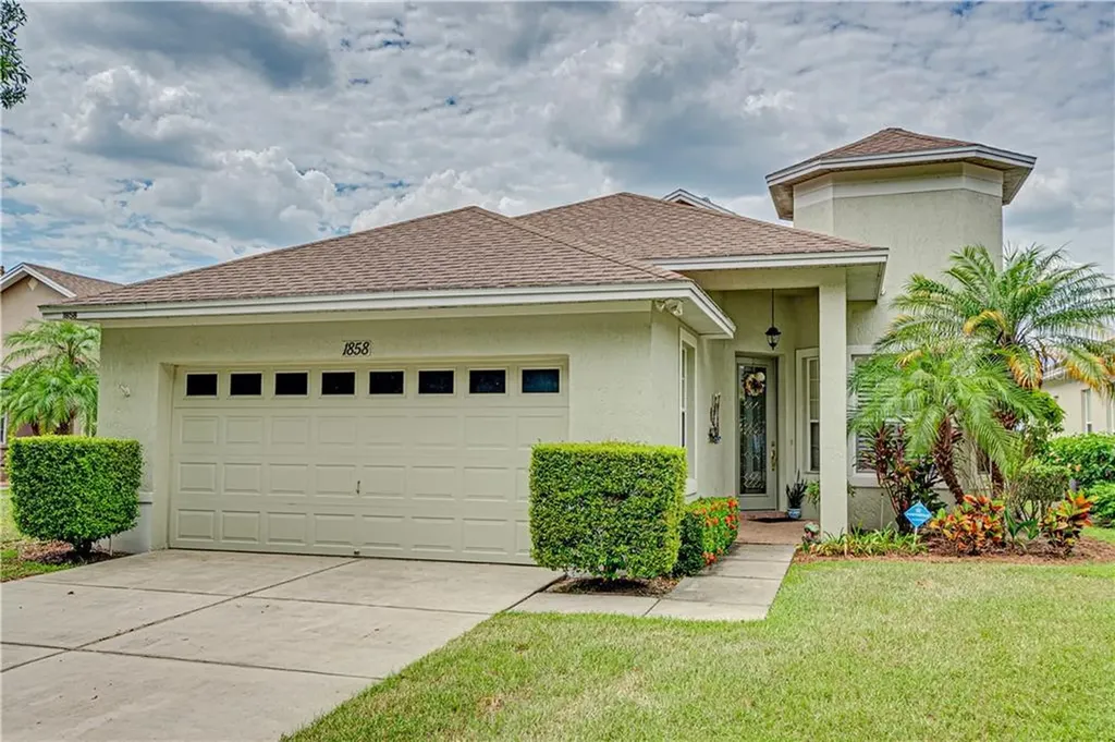 1858 Rocky Pointe Drive Lakeland FL 33813