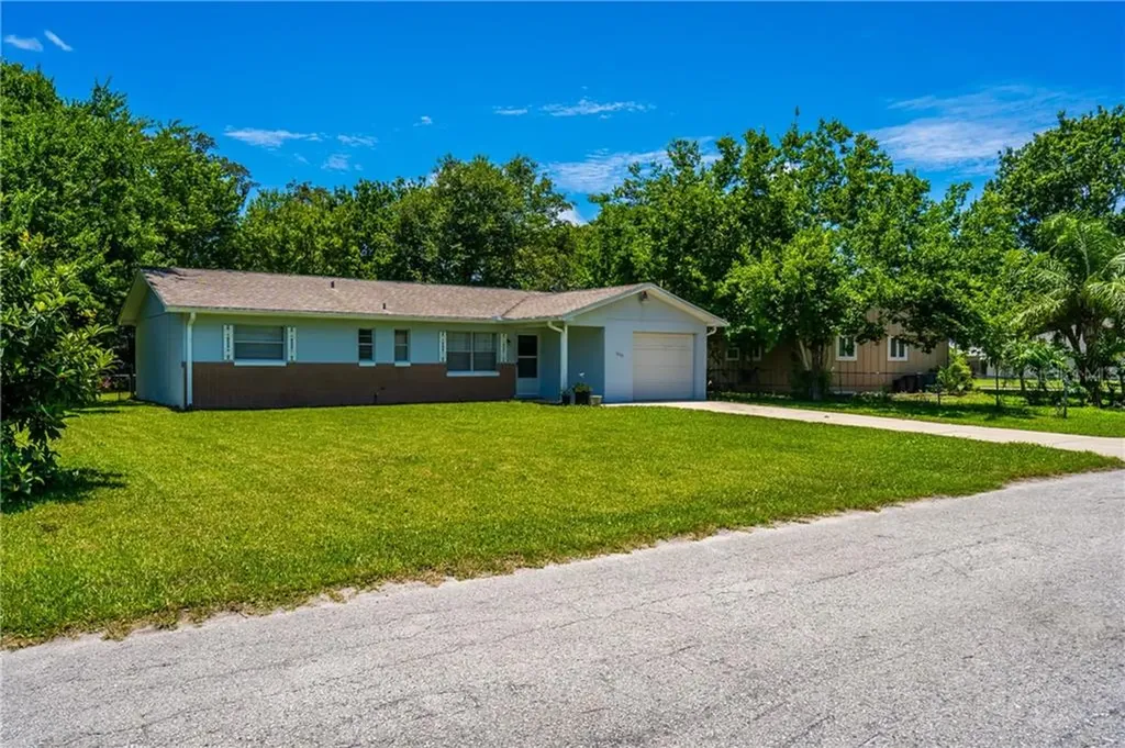 1606 Travelers Palm Drive Edgewater FL 32132