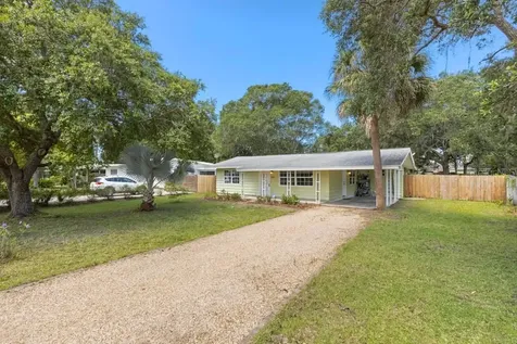 501 Seeds Avenue Sarasota FL 34237