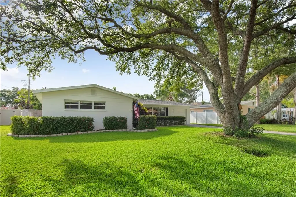 4512 S Trask Street Tampa FL 33611