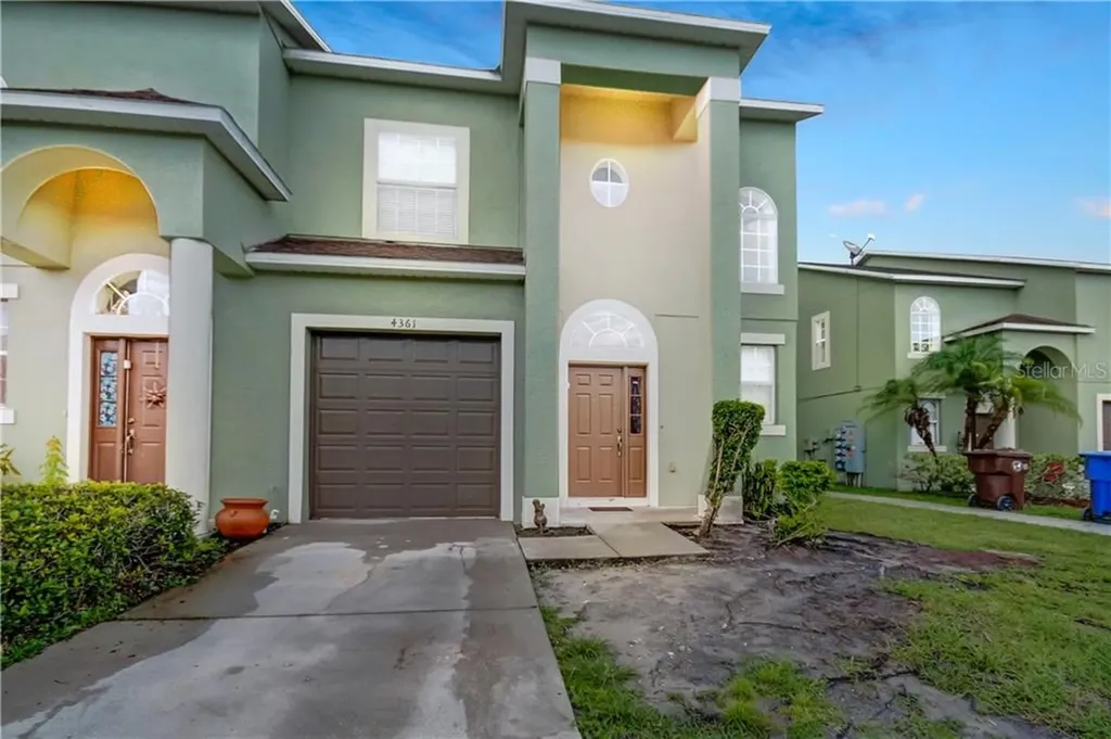 4361 Paradise Cove Court Kissimmee FL 34746