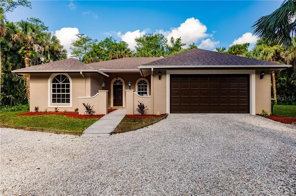 1681 21st Street SW Naples FL 34117