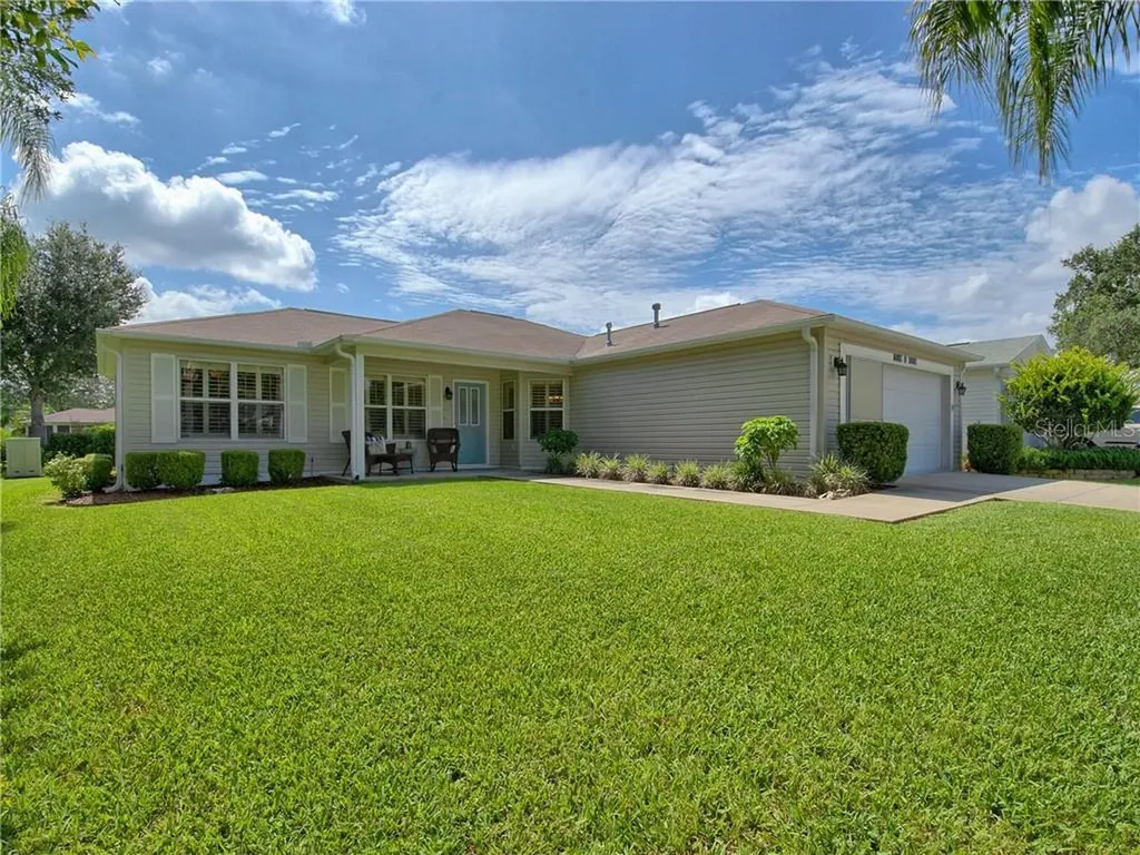 909 Haretison Avenue The Villages FL 32162