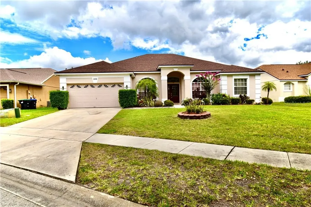 1898 Florence Vista Boulevard Orlando FL 32818