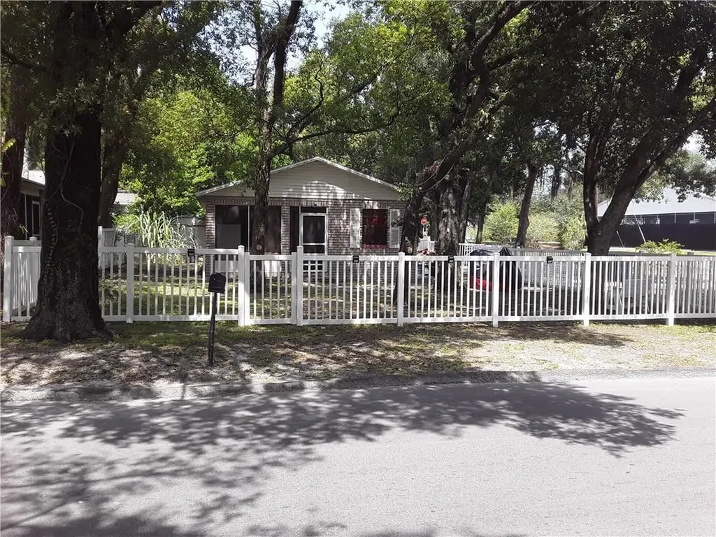 8516 N Dixon Avenue Tampa FL 33604