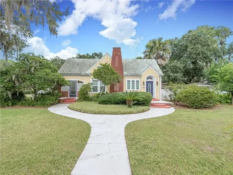 228 S Lakeview Avenue Winter Garden FL 34787